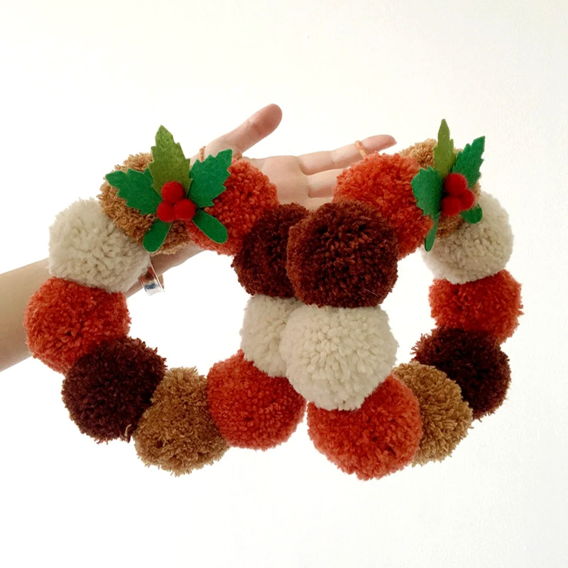 Guirnalda de peluche navideña, material de bricolaje, bola de hilo de peluche, decoración colgante para árbol de Navidad 8