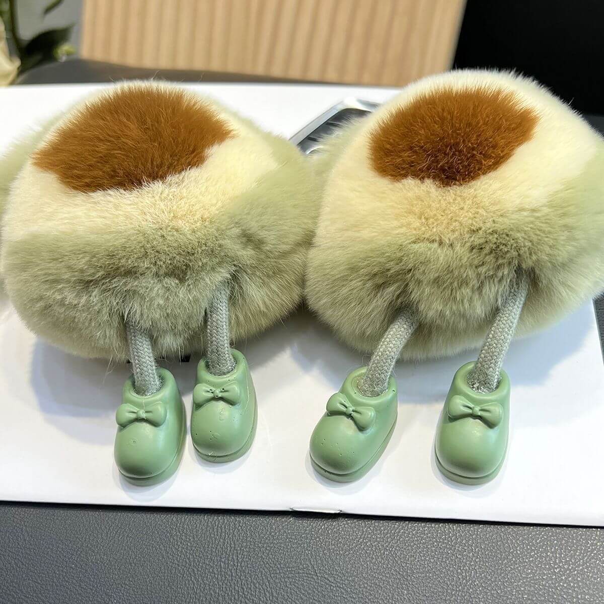 Porte-clés en peluche adorable loutre-lapin de 13 cm (avec pattes), style avocat. Un véritable bijou en peluche. 14