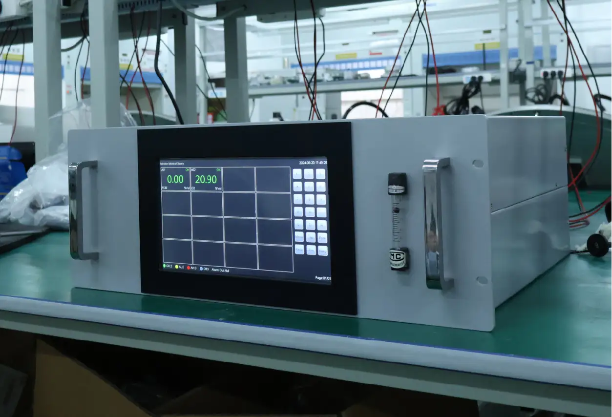 MIC500S-O2 Oxygen Analyzer 1