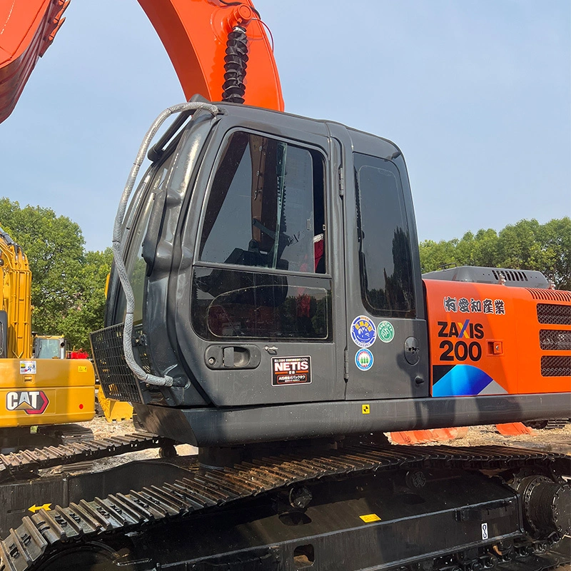 Second Hand Hitachi 200 Excavator 20 Tons For Road Pipeline Work 1