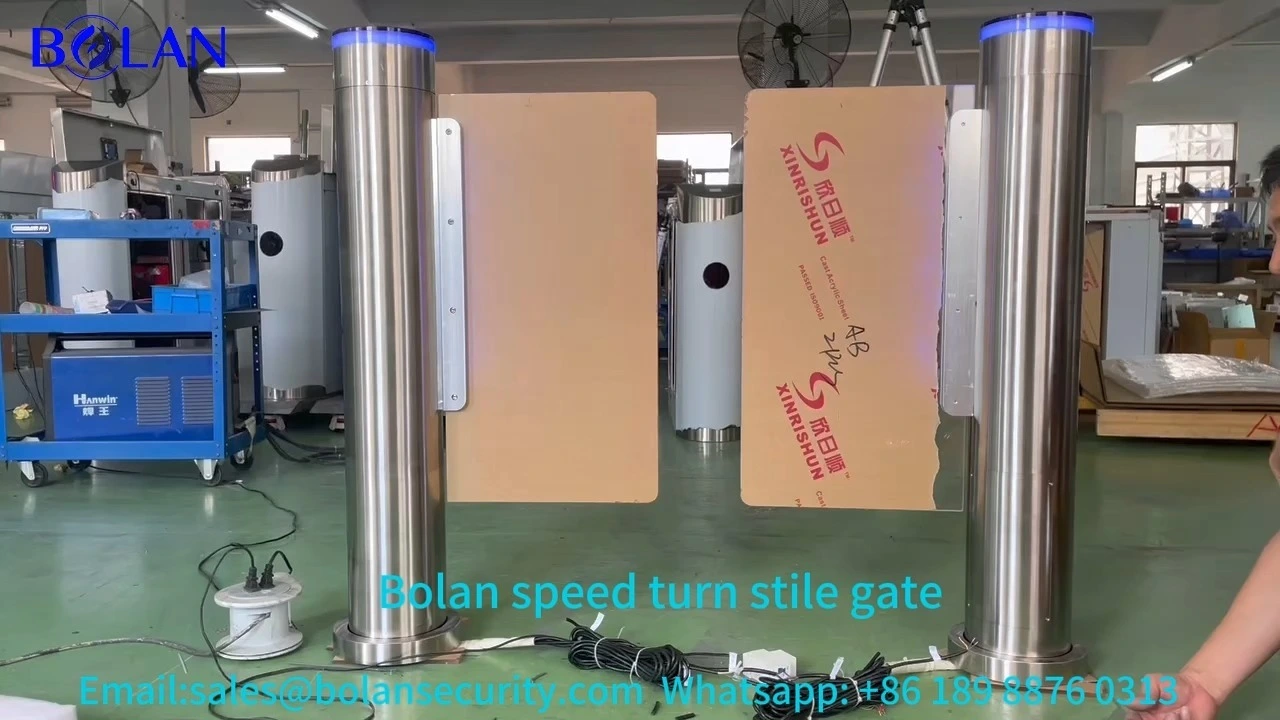 Tourniquet intelligent Speed ​​Gate pour le contrôle d'accès et la sécurité des entrées BLS-HS301P 1