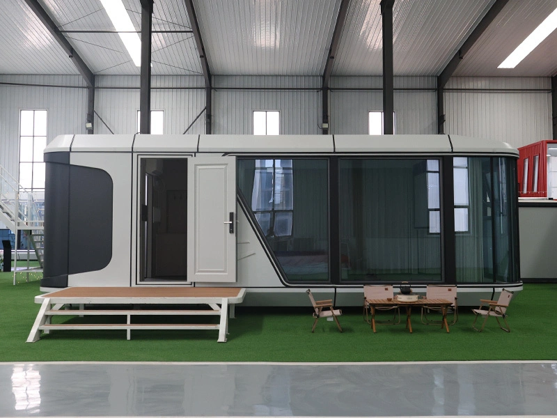 20FT Space Capsule, Customizable, Modern and Luxurious, High-quality, Suitable for Vacation Camping or Hotel Use 1