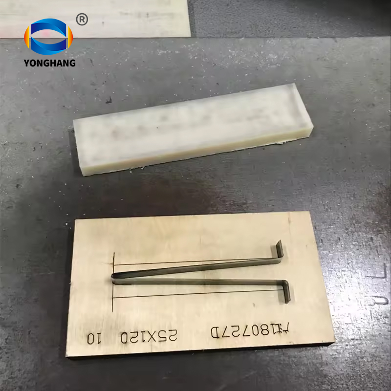 Toothed timing belt punching shear equipment 10