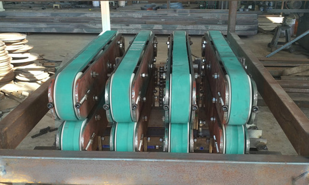 Yonghang Talk About Five Solutions Of Haul Off Machine Belt slippage 1