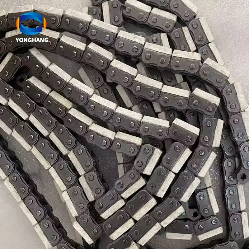 Chain with rubber pads 1