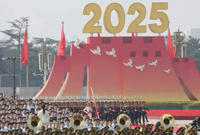 Witnessing Made in China through the 9/3 Military Parade, Yonghang Transmission Belts advances alongside you. 1