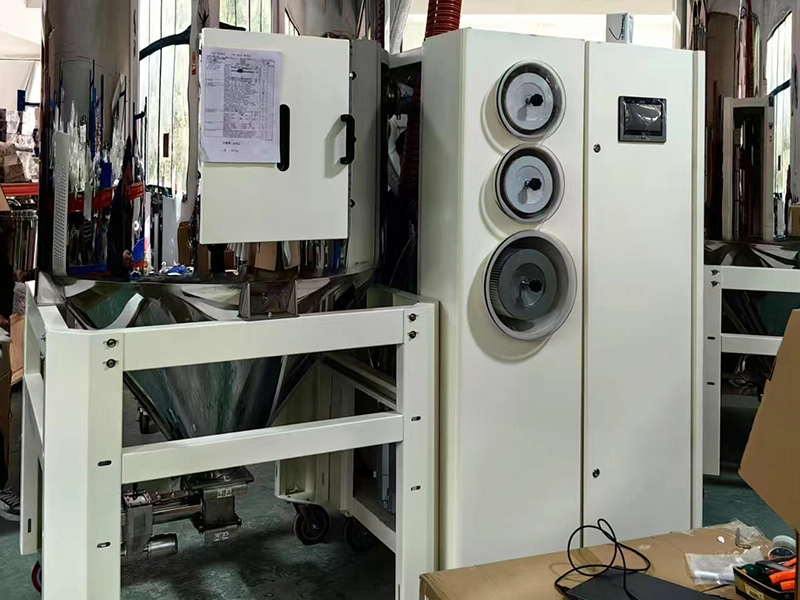 SCD-80L /50H DRYING DEHUMIDIFYING FEEDING SYSTEM-1774945305234943 1