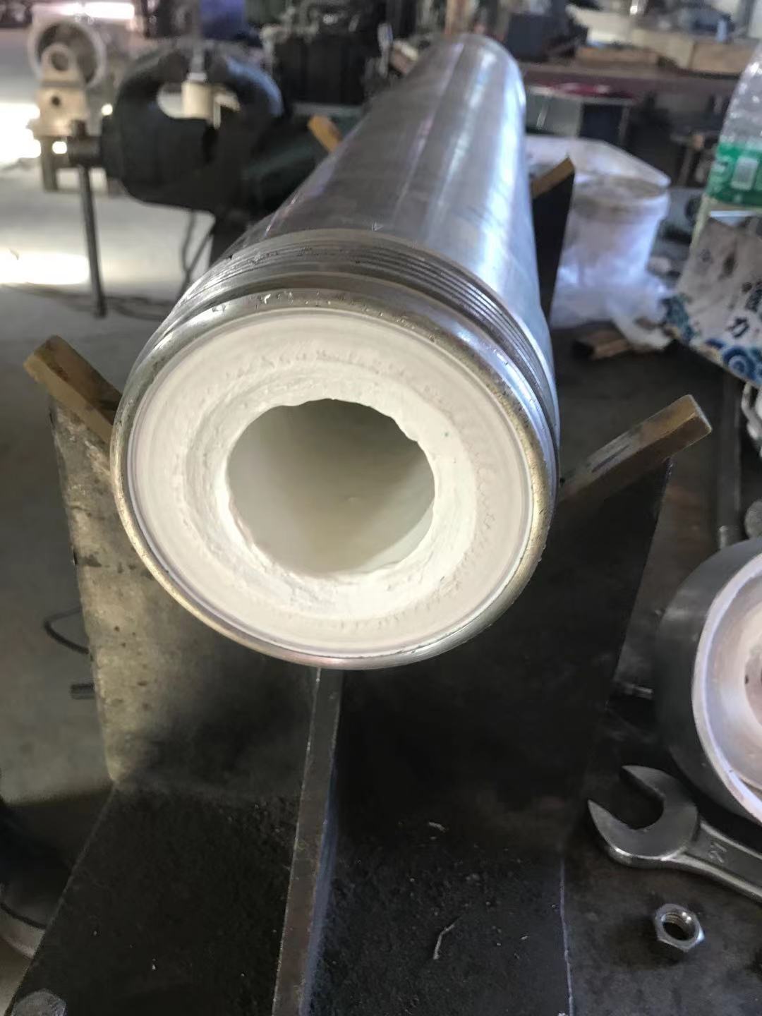 Tube type high-speed centrifuge solid-liquid separator oil-water separator 2