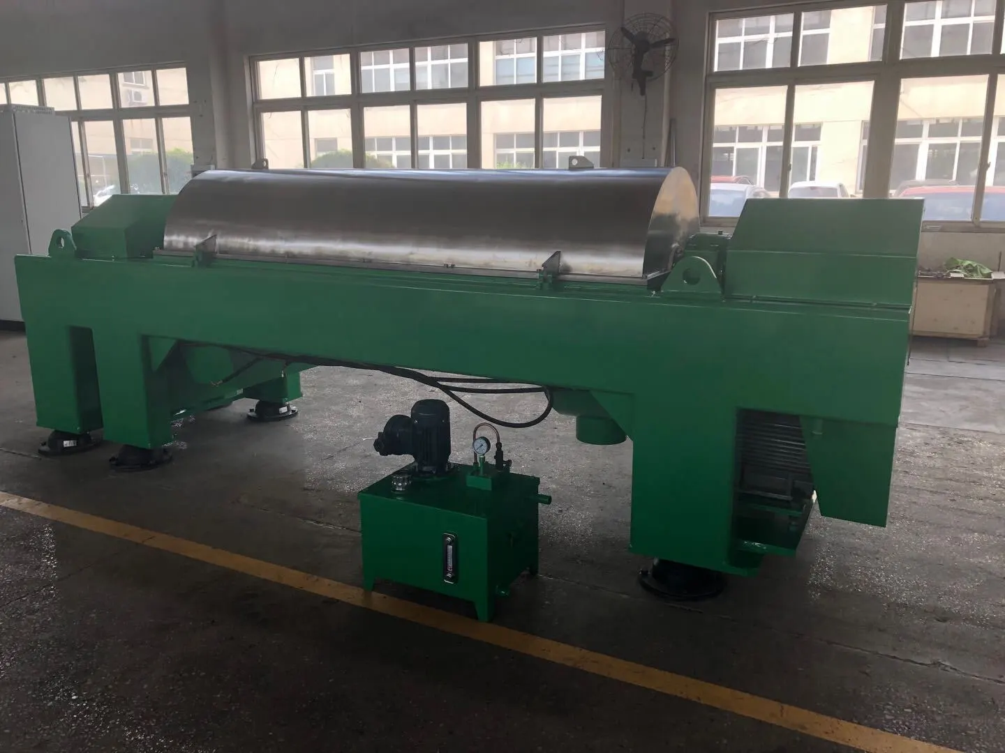 Decanter Centrifuges for Sludge Thickening and Dewatering Products | Shenzhou 1