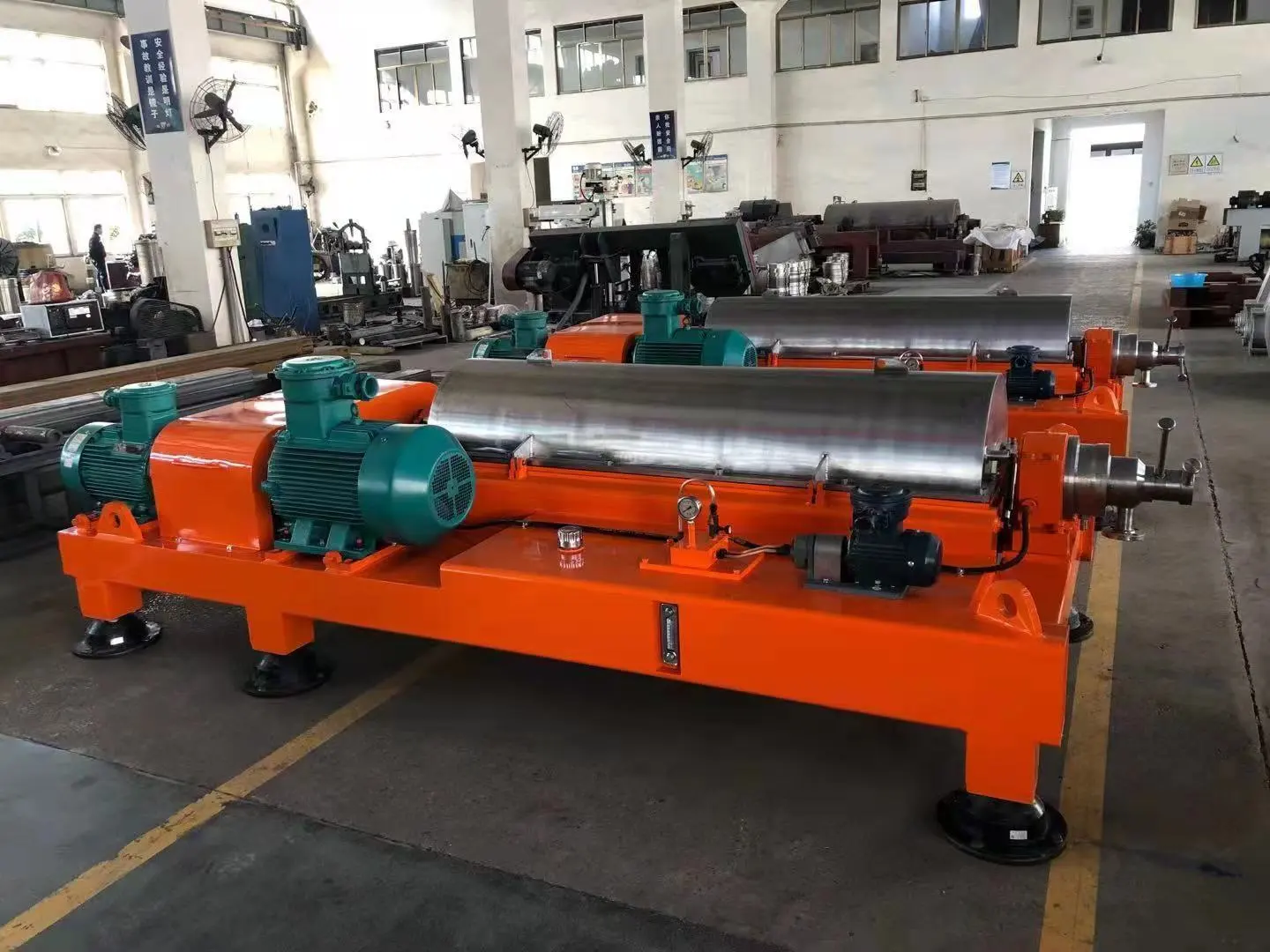 Professional crude oil decanter centrifuge manufacturers 1