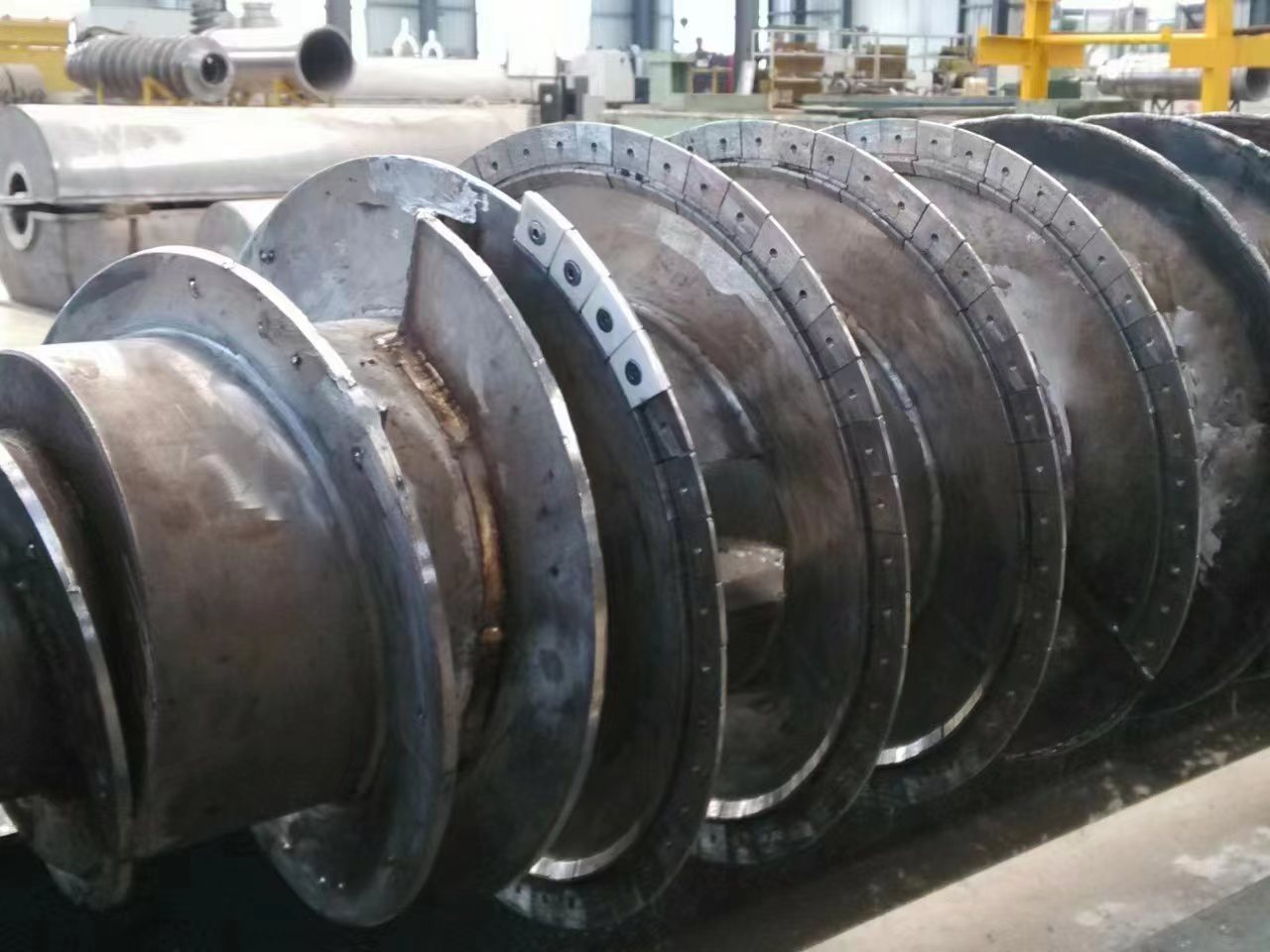 Best Quality municiple sludge concentraction decanter centrifuge Factory 2