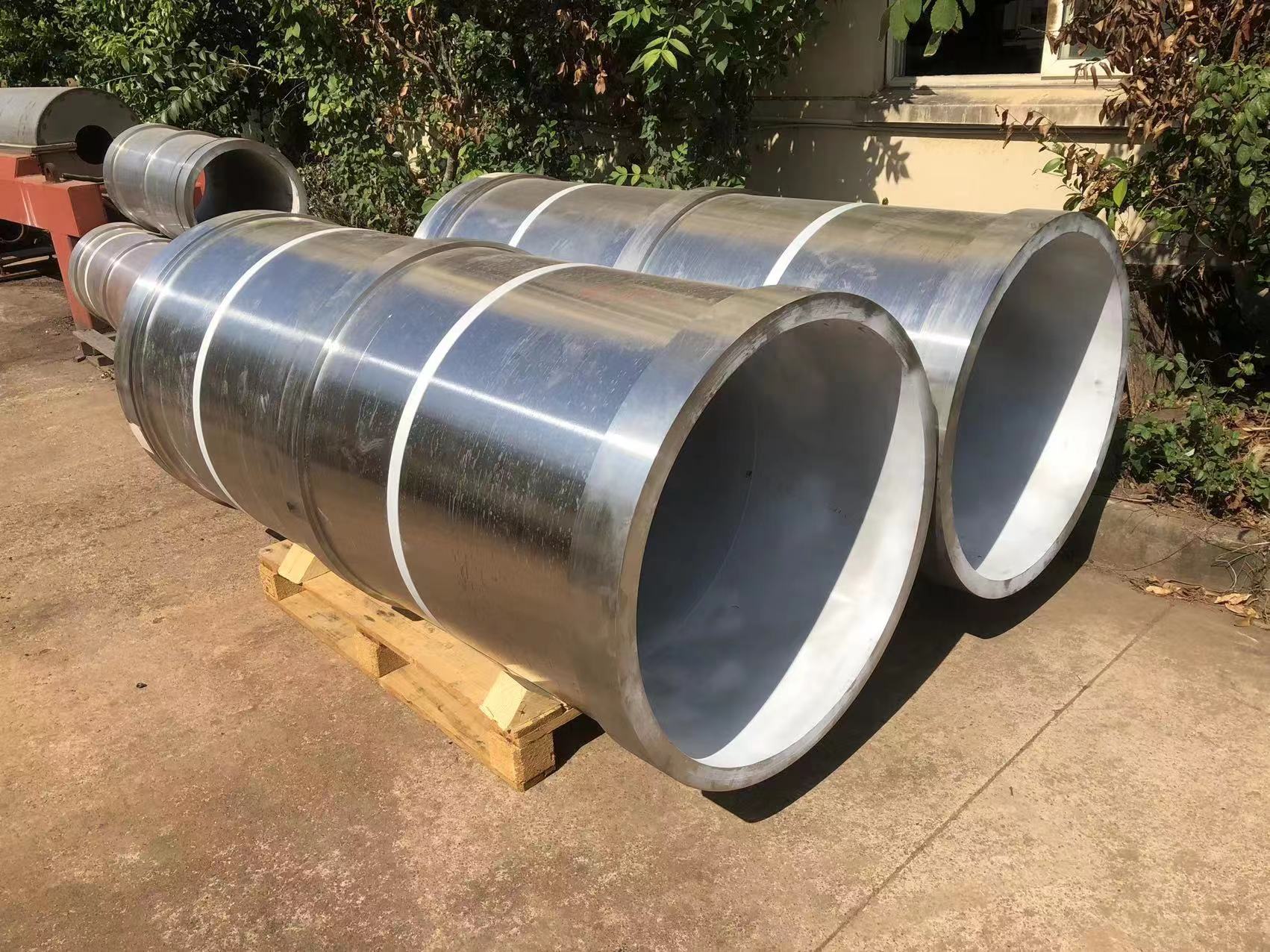 Best Quality Decanter Centrifuge for River Sludge River Dredging and Cleaning Factory 3