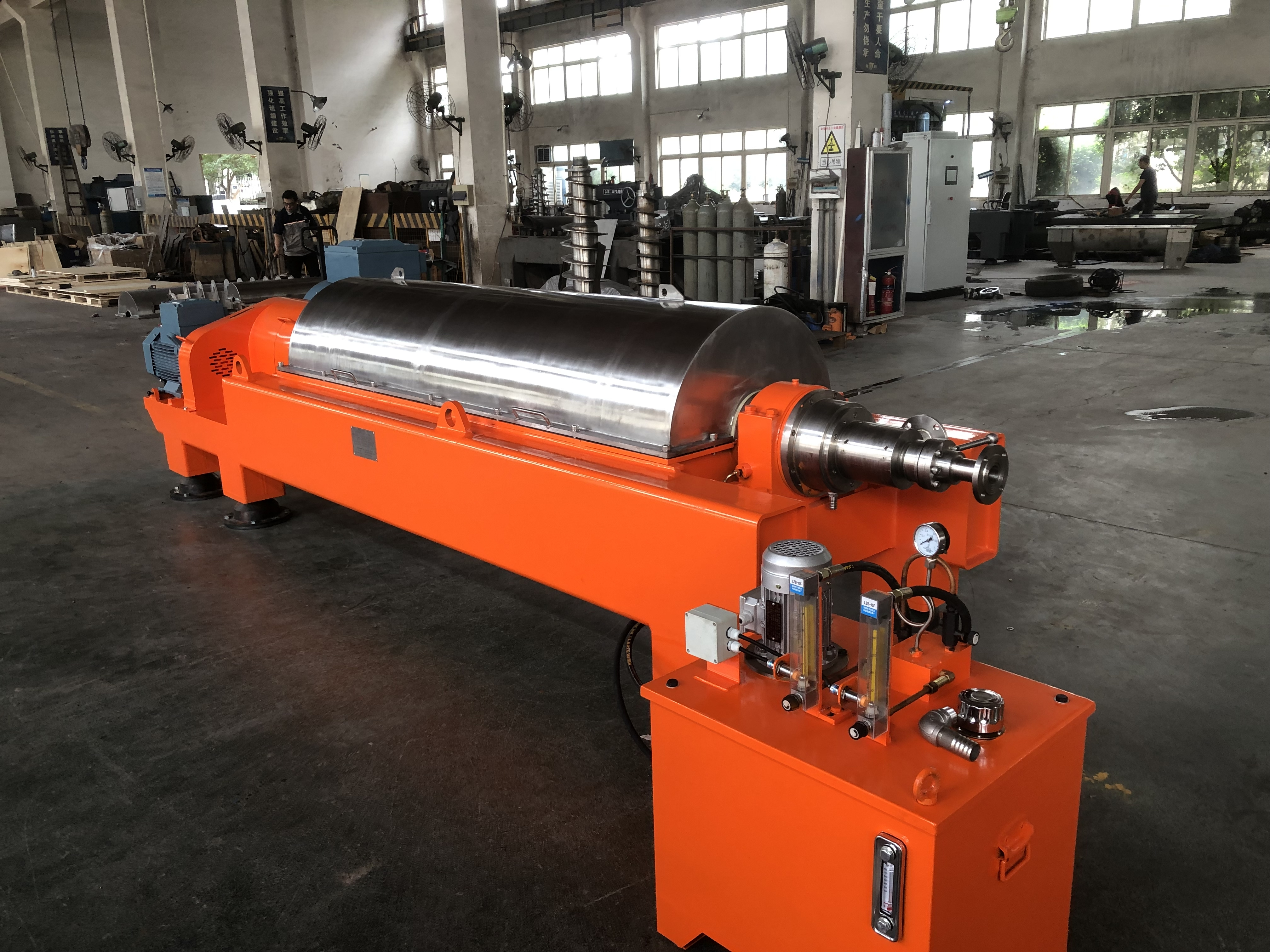 Best 3-phase decanter centrifuge for food processing Supplier 1