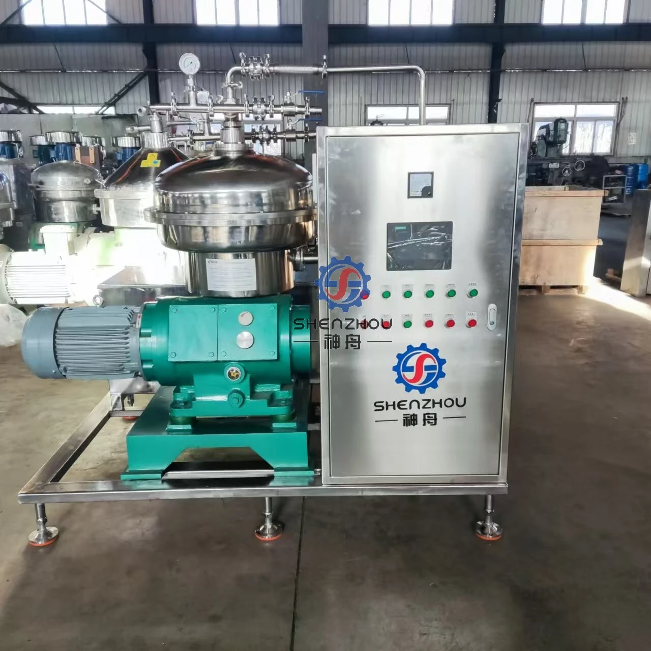 Cream Separator / Skimmed Milk disc centrifuge Machine 1