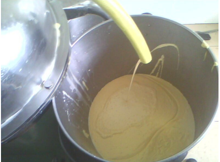 Separadora de creme / Centrífuga de discos para leite desnatado 4