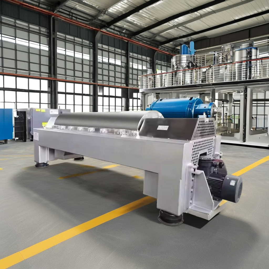 Best Quality Activated sludge dewatering horizontal spiral centrifuge Factory 1