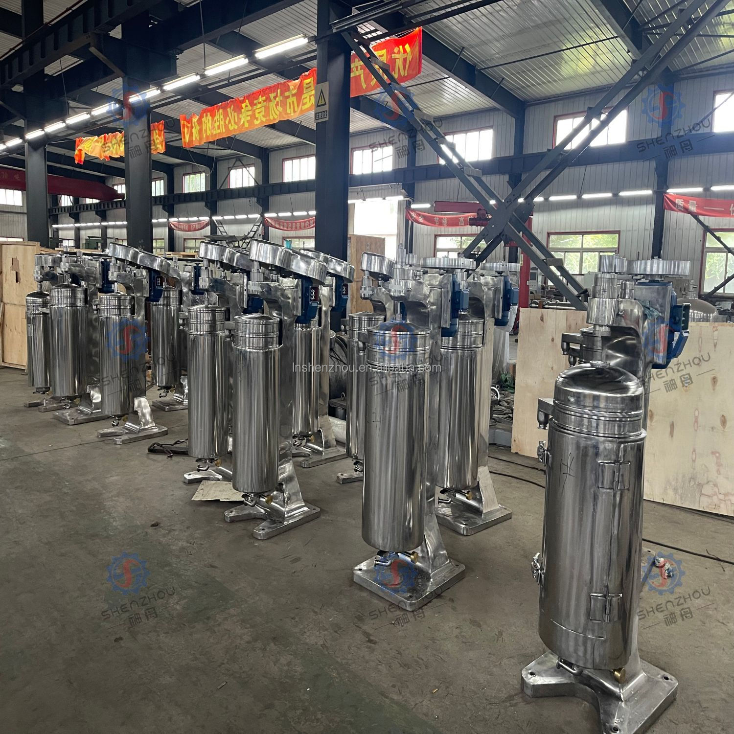 Centrífuga tubular oscilante en las industrias de alimentos, bebidas, química y biotecnológica 2