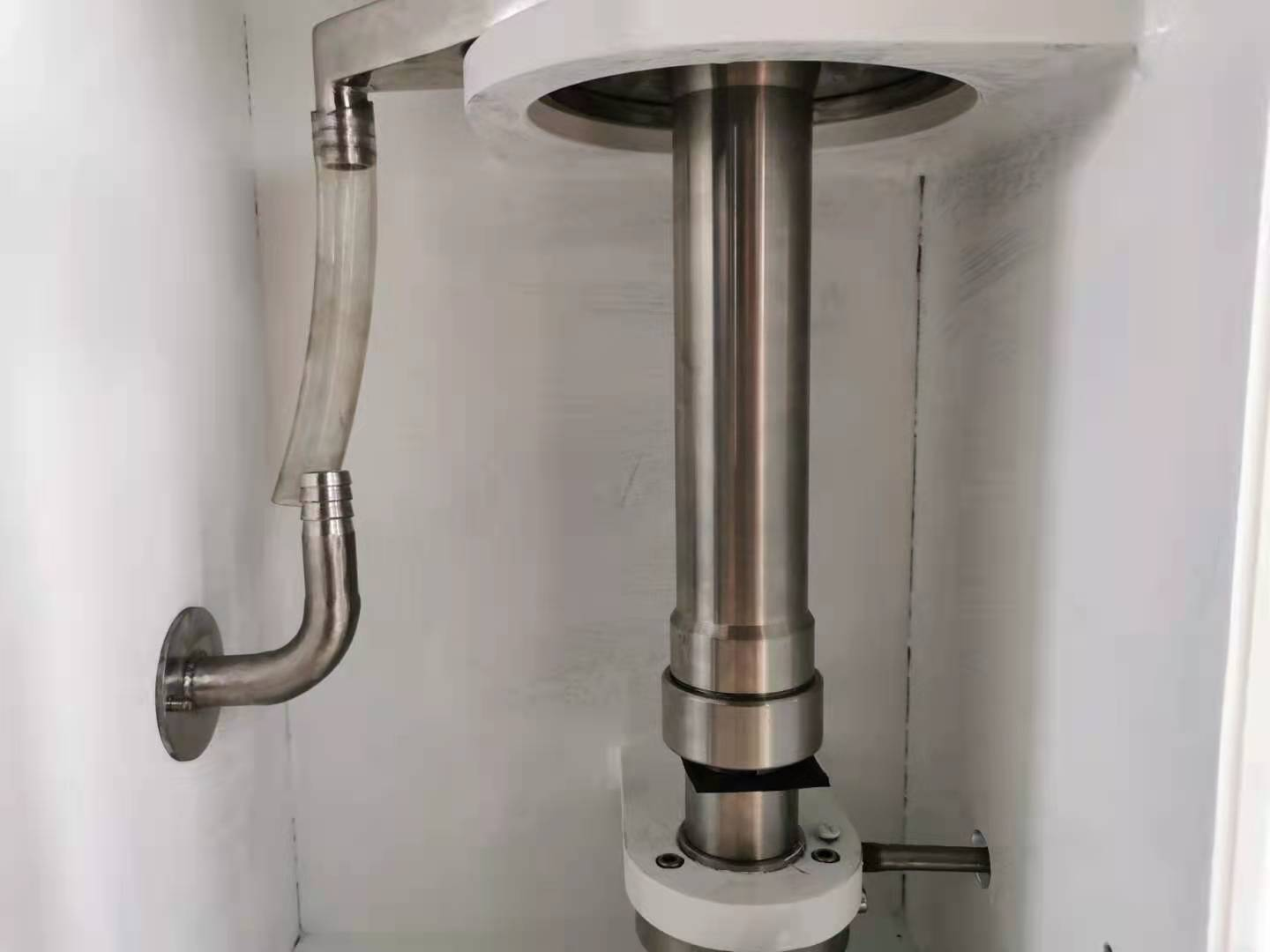 High Speed Tubular Centrifuge Separator Fruit Juice Centrifuge 3