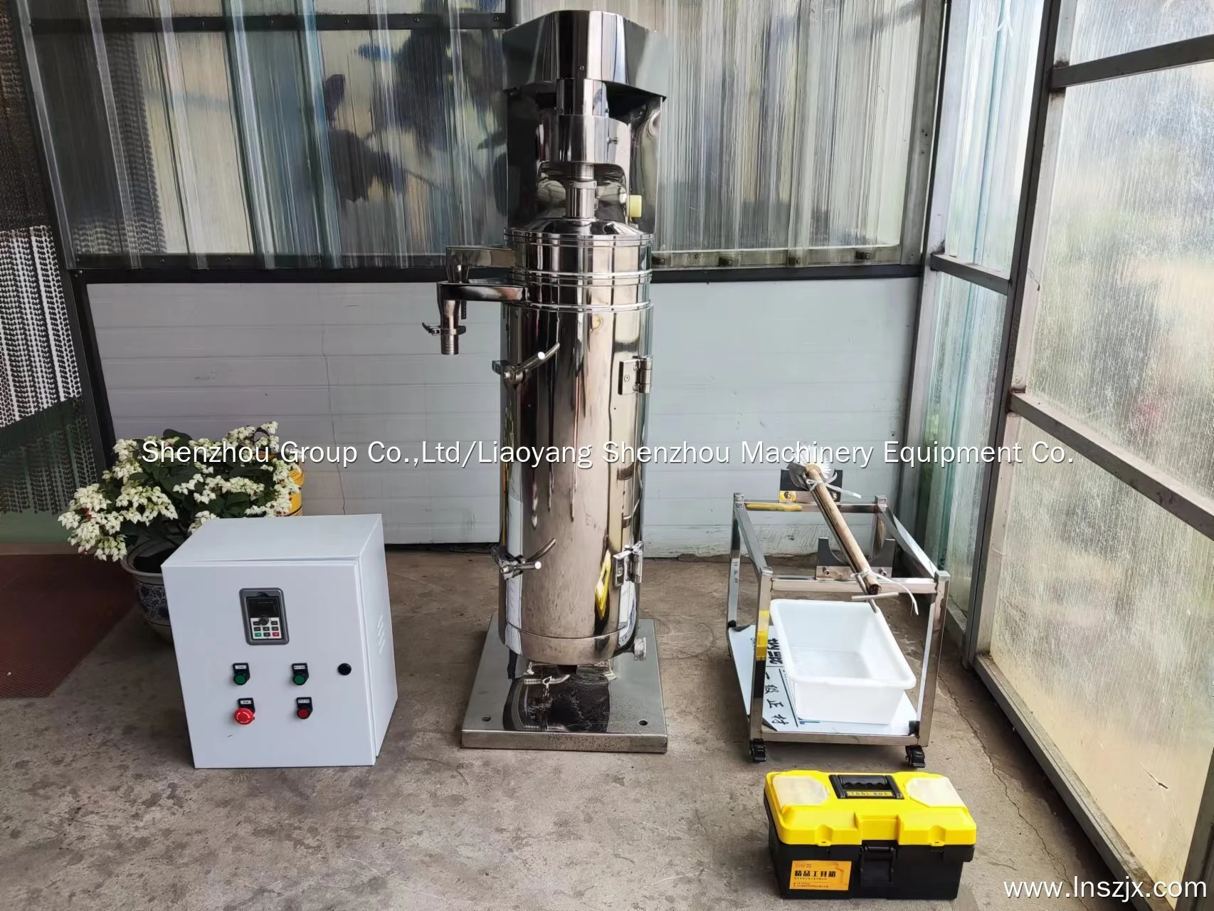 Olive Oil Water Separator High Speed Bowl Tubular Centrifuge 1