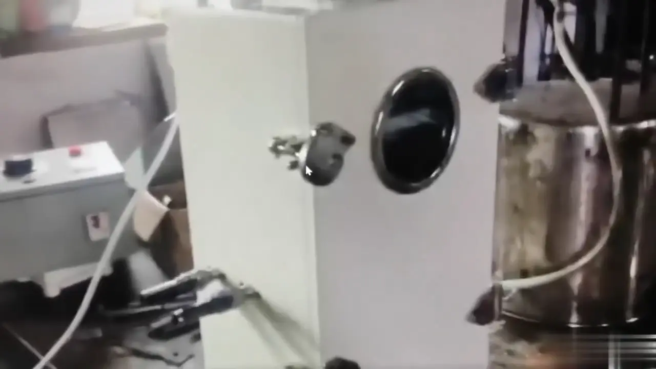 2 Phase Centrifuge for Efficient Liquid Separation 2