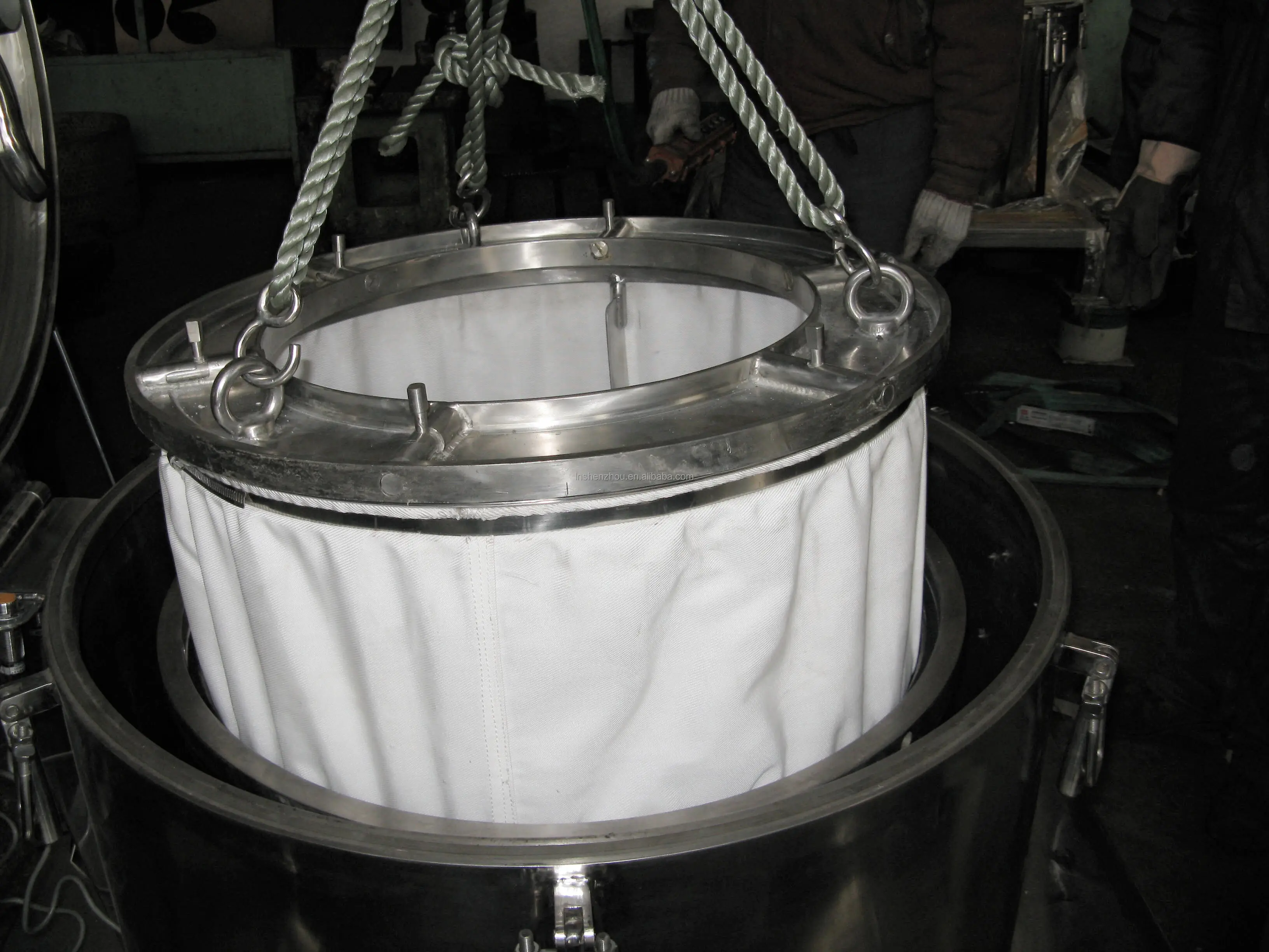 High-Quality Scraper Centrifuge - Easy to Operate 6