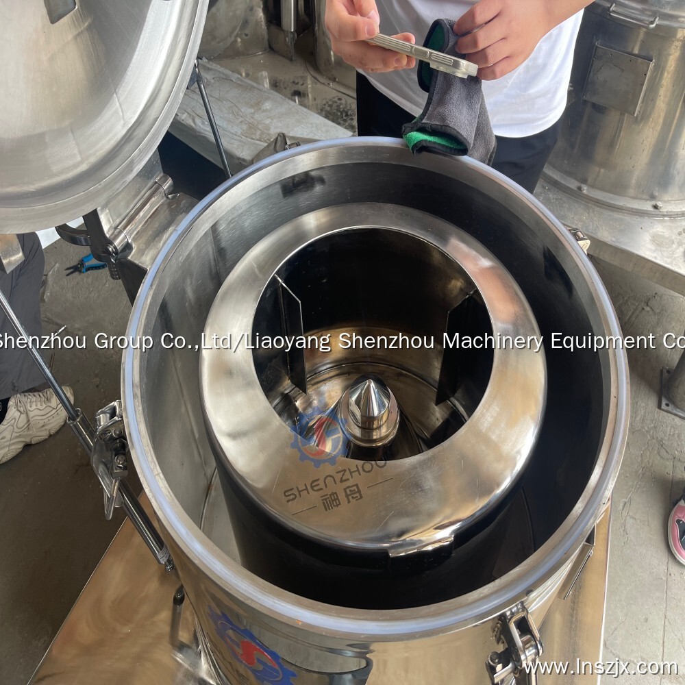 Centrifuga Sedimentationis Solidi Liquidæ cum Lamina Calathus; Centrifuga Filtrationis Chalybis Inoxidabilis. 3