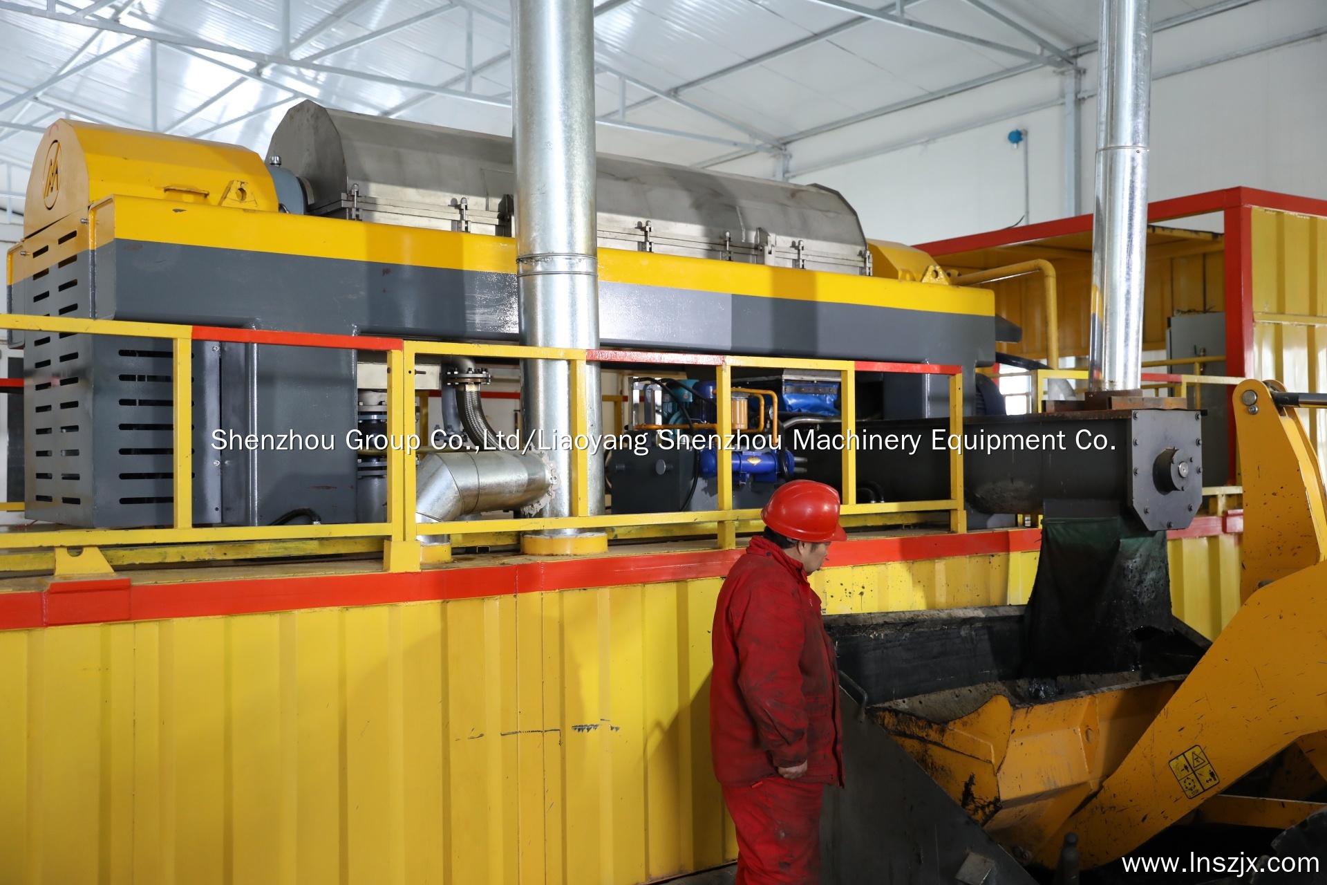 Application of Decanter Centrifuges in Waste Oil Treatment 5