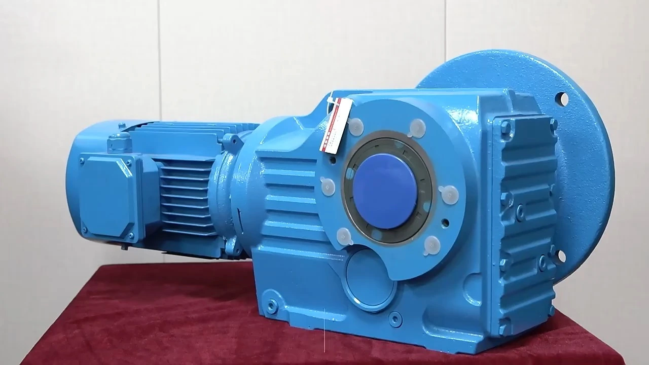 High Ratio Helical-Worm Gearmotors S Series | Up to 10,000:1 in Compact Housing 1