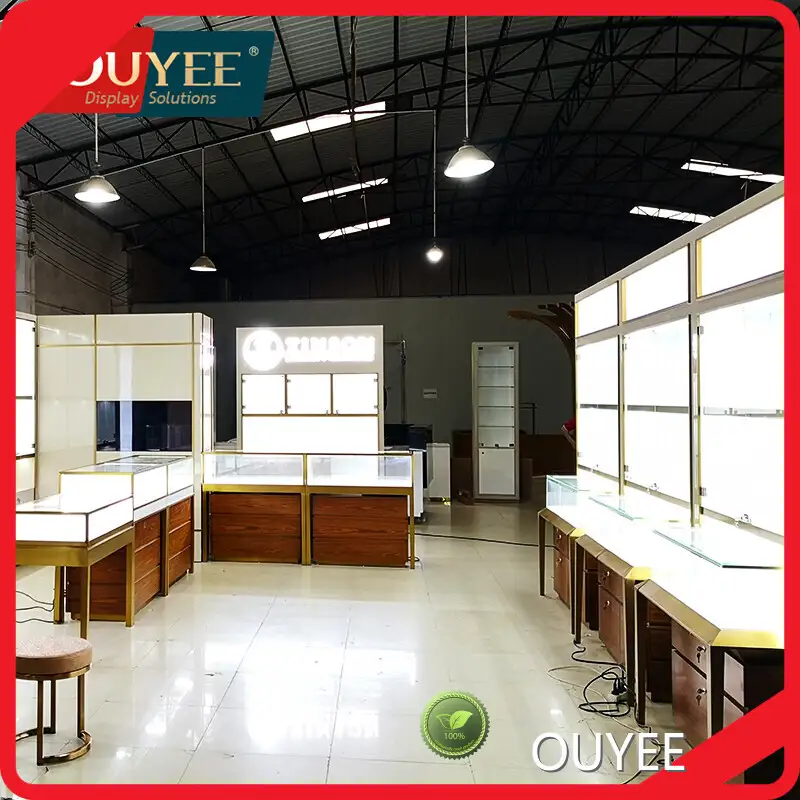 Jewelry Store Display Cabinets & Glass Showcases 1