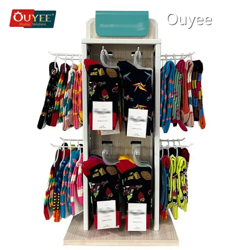 Slatwall Displays by Ouyee-2 1