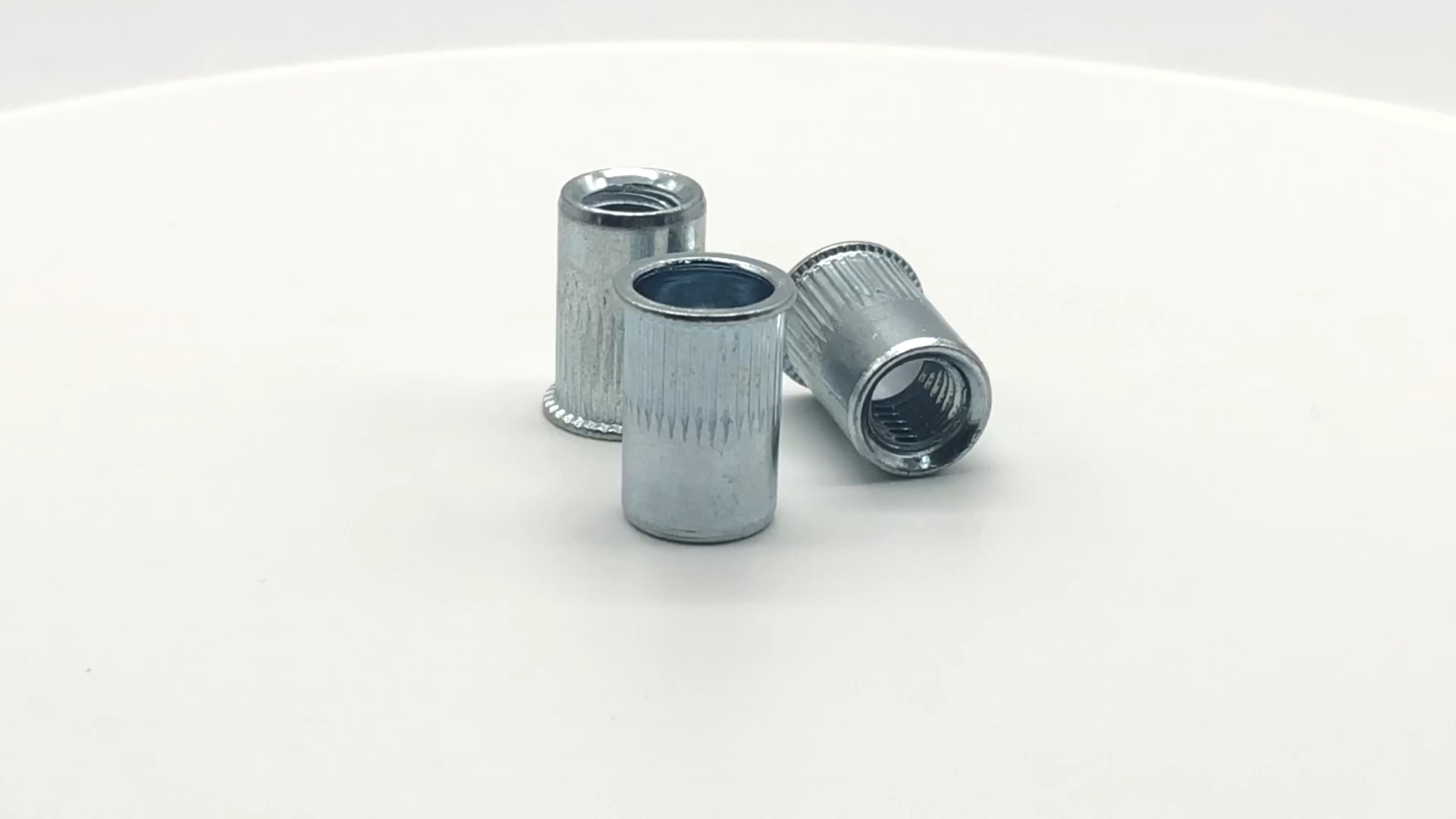 Carbon steel galvanized pulling rivet nut reduce head knurled plain body rivet nut zinc plated stainless steel rivet nut 1
