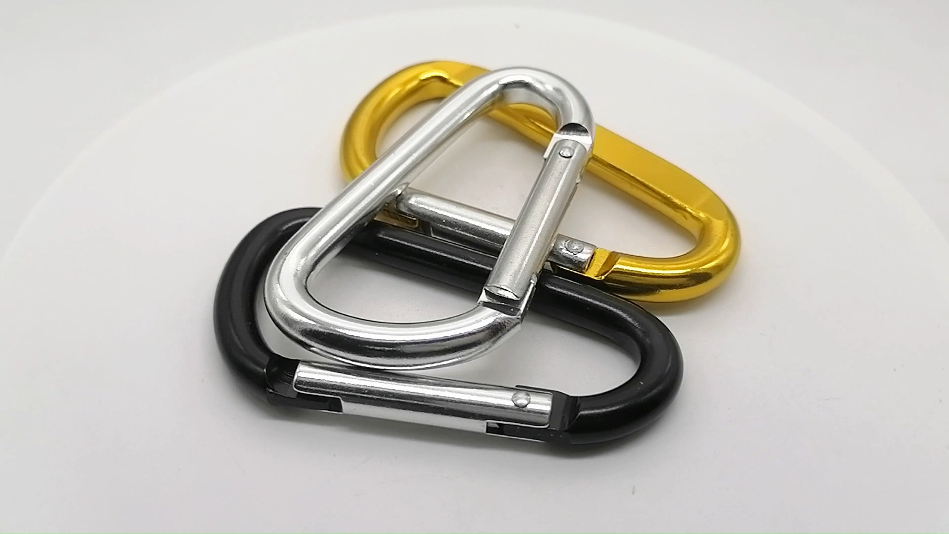 Custom Laser Engraved Logo D Shape Snap Black Clip Aluminium Carabiner Hooks 1