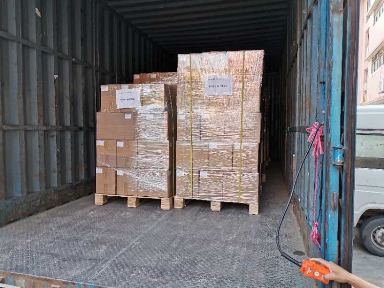 Chuanghe - Custom M4 M5 M6 M8 M10 Zinc Plated Carbon Steel Square Shrapnel T Slot Nut with Spring Leaf square nut 16