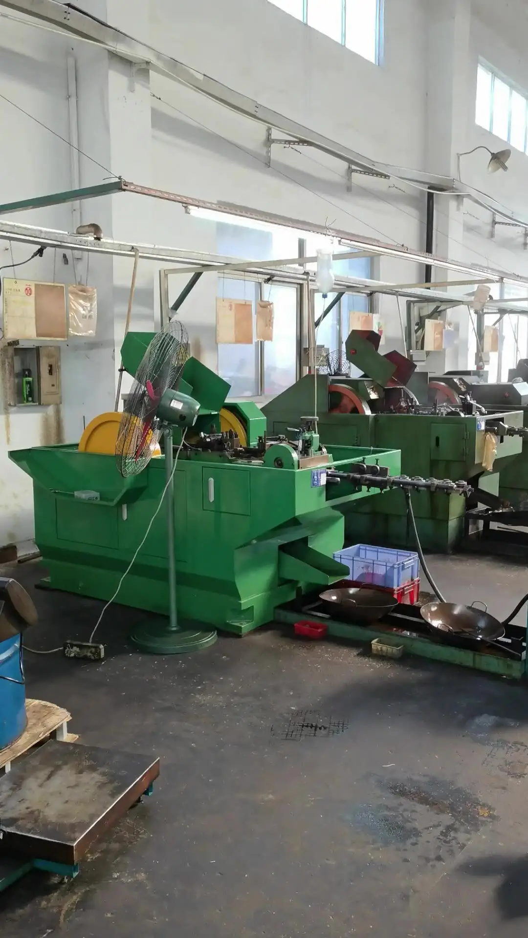 top m3 thumb screw supply | Chuanghe Fastener 2