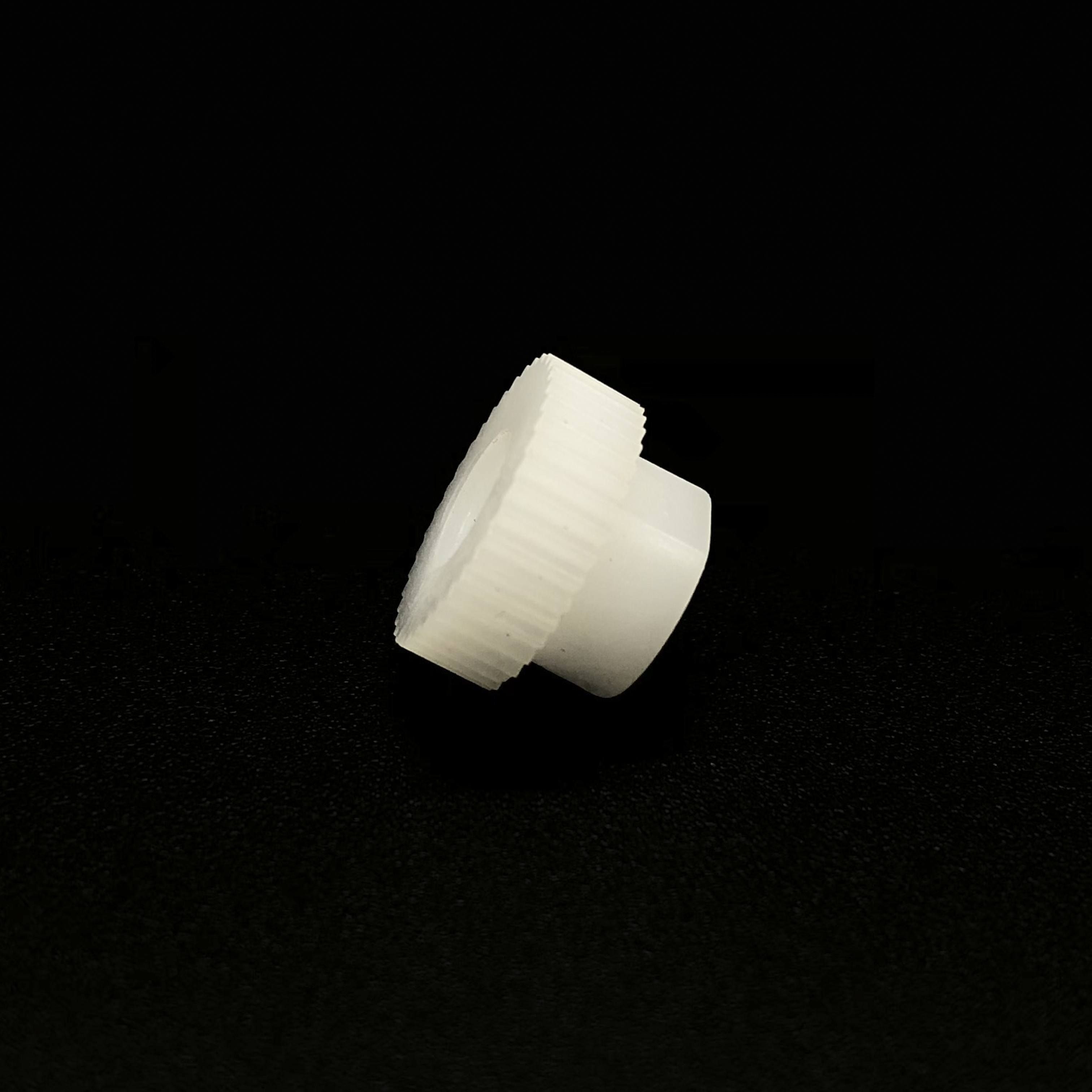 Chuanghe - China wholesale black white color m3 m4 nylon m6x8 bolt m7 m30 full thread nylon plastic hex head bolts and nuts with washer hex bolts 7