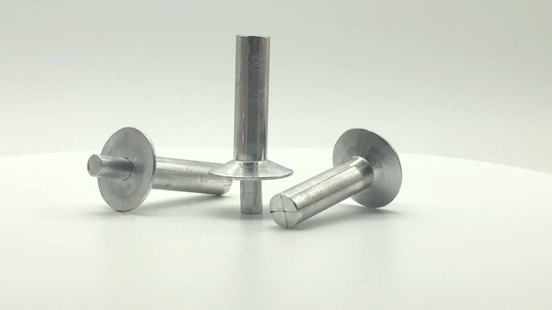 Chuanghe Fastener | New solid rivet for business 2