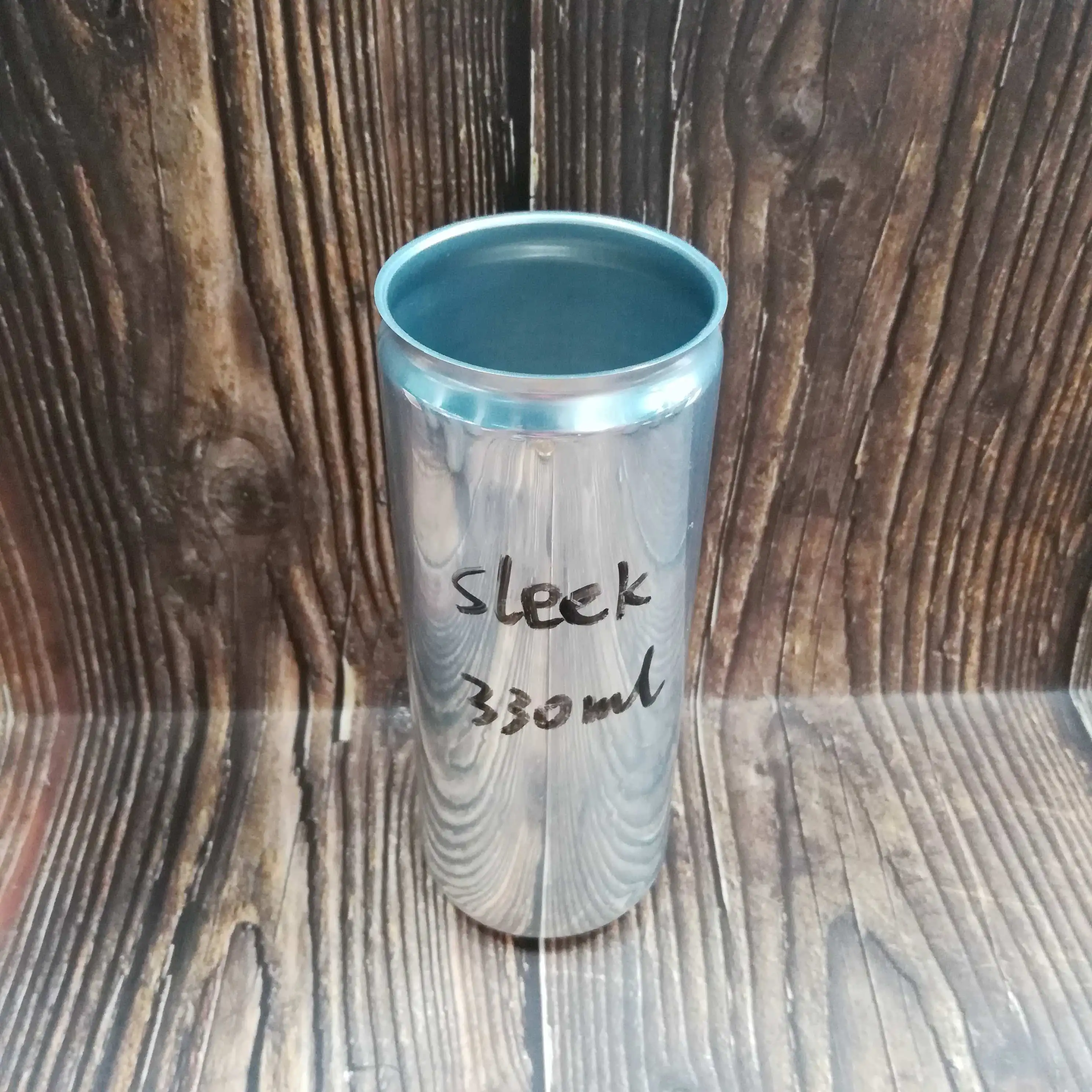 Canette en aluminium vierge de qualité alimentaire, 330 ml, élégante, sans impression, pour brasserie artisanale. 1