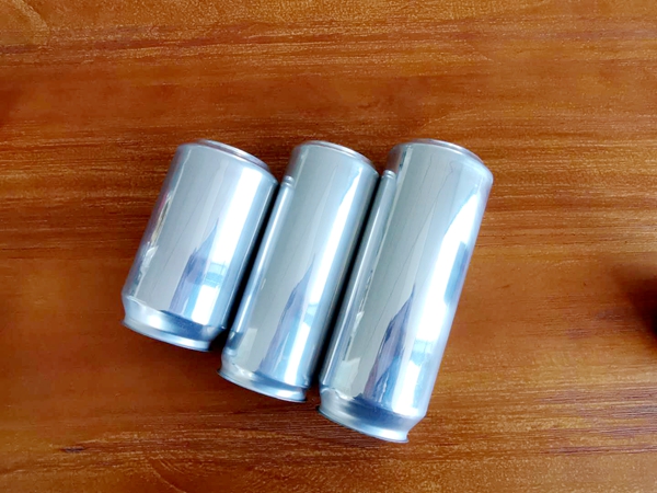 Canettes en aluminium vides, personnalisables, de qualité alimentaire, pour boissons et bières, 330 ml et 500 ml. Vente en gros. 3