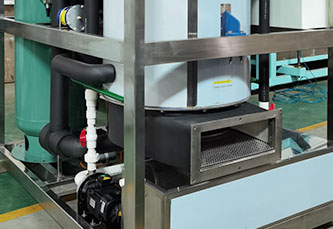 Tube Ice making Machine with 3 ton automatic High Productivity Long Service Life for drinks 19