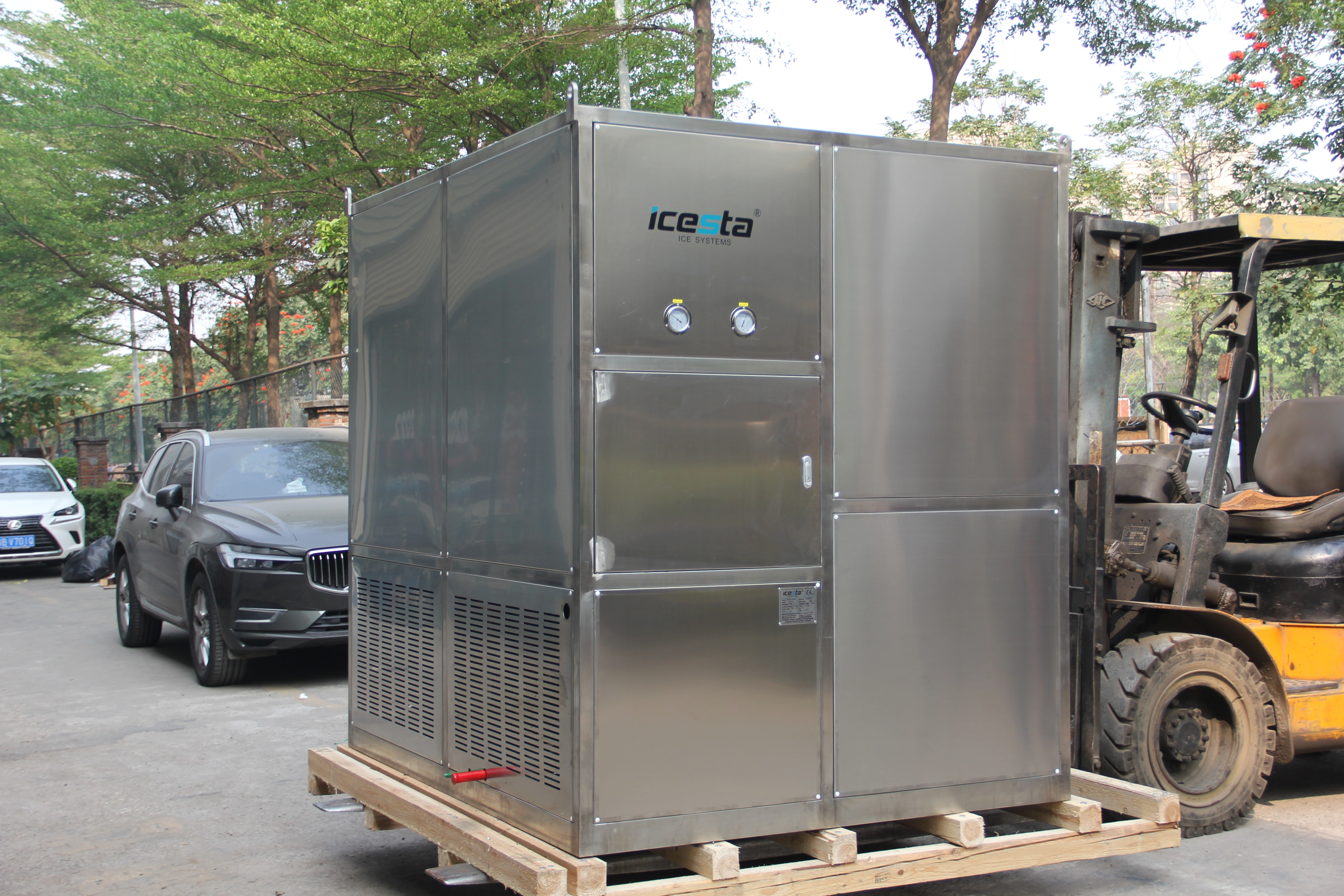 Industrial cube ice machine 3ton water cooling ICESTA Energy Saving High Productivity 1