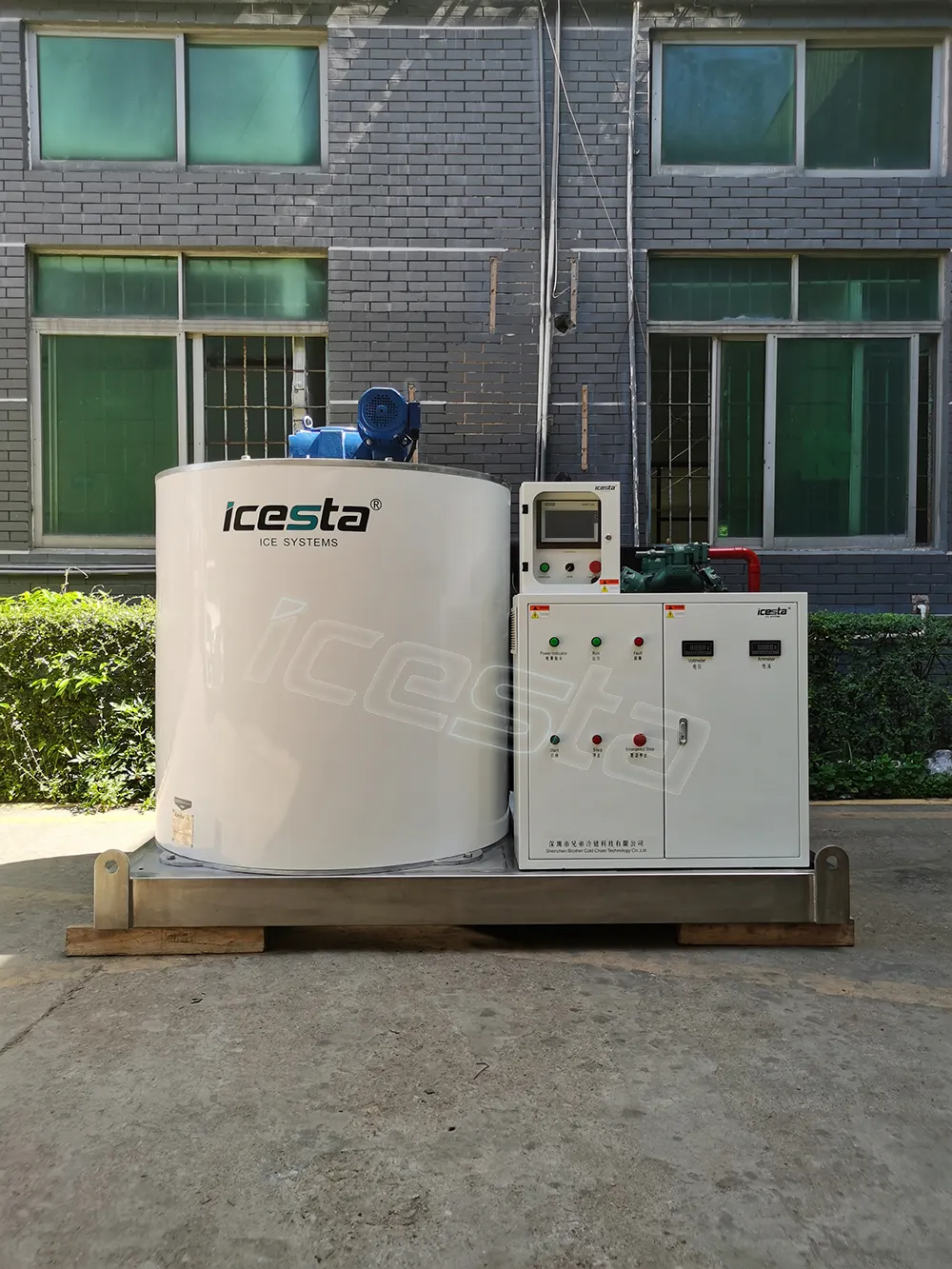 Premium Stainless Steel Flake Ice Machine - Customizable Specs. - Ideal for Food Processing & Deep-Sea Fishing. - 316L Stainless Steel Drum. 6