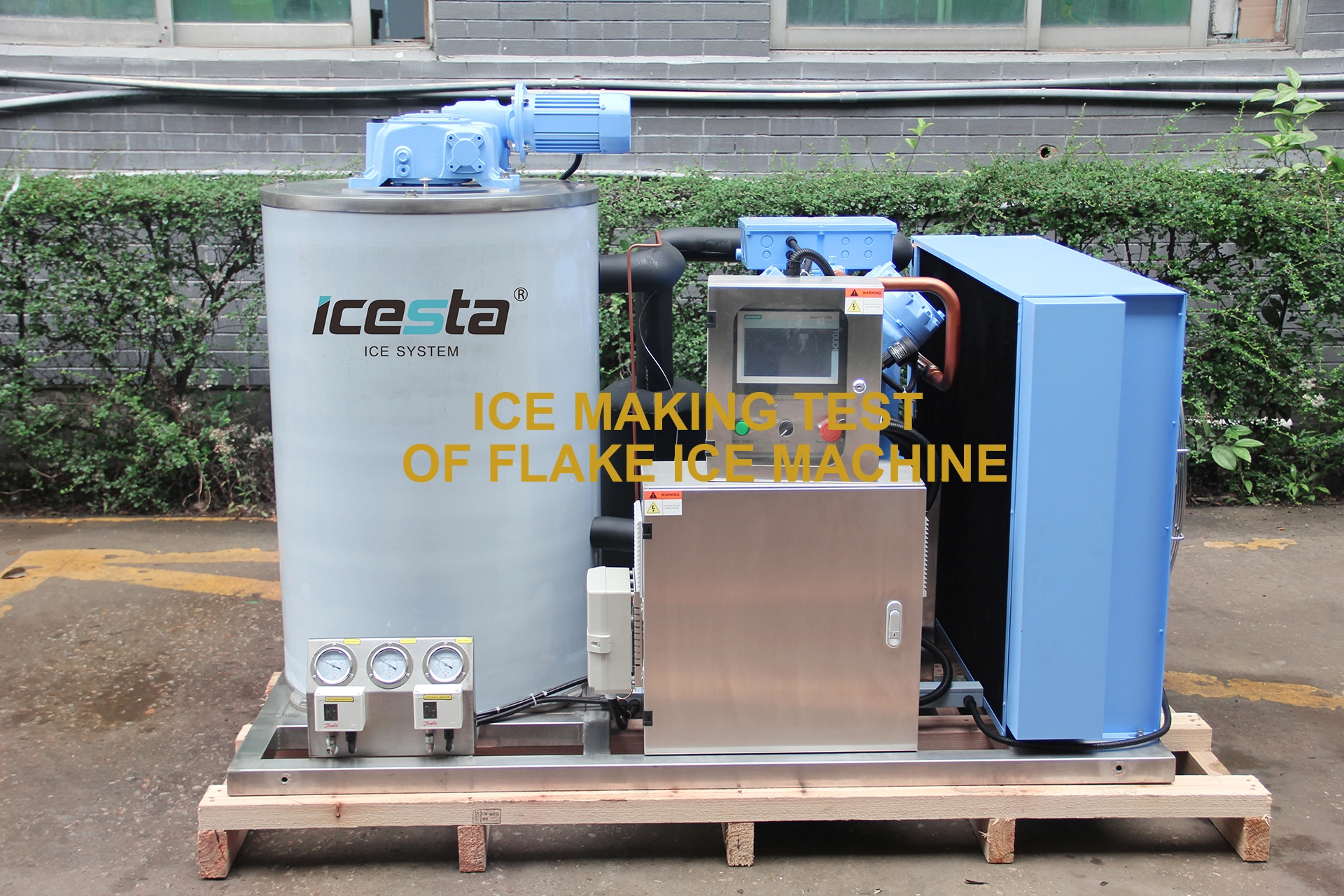 Flake ice machine food grade stainless steel air cooling 3t High Productivity Energy saving ICESTA Customized 1