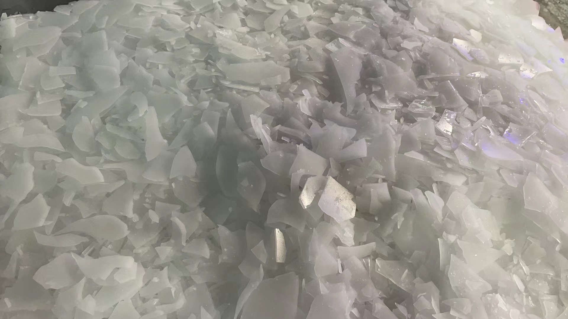 The ICESTA tube ice display machine was purchased directly with Indonesian currency 3