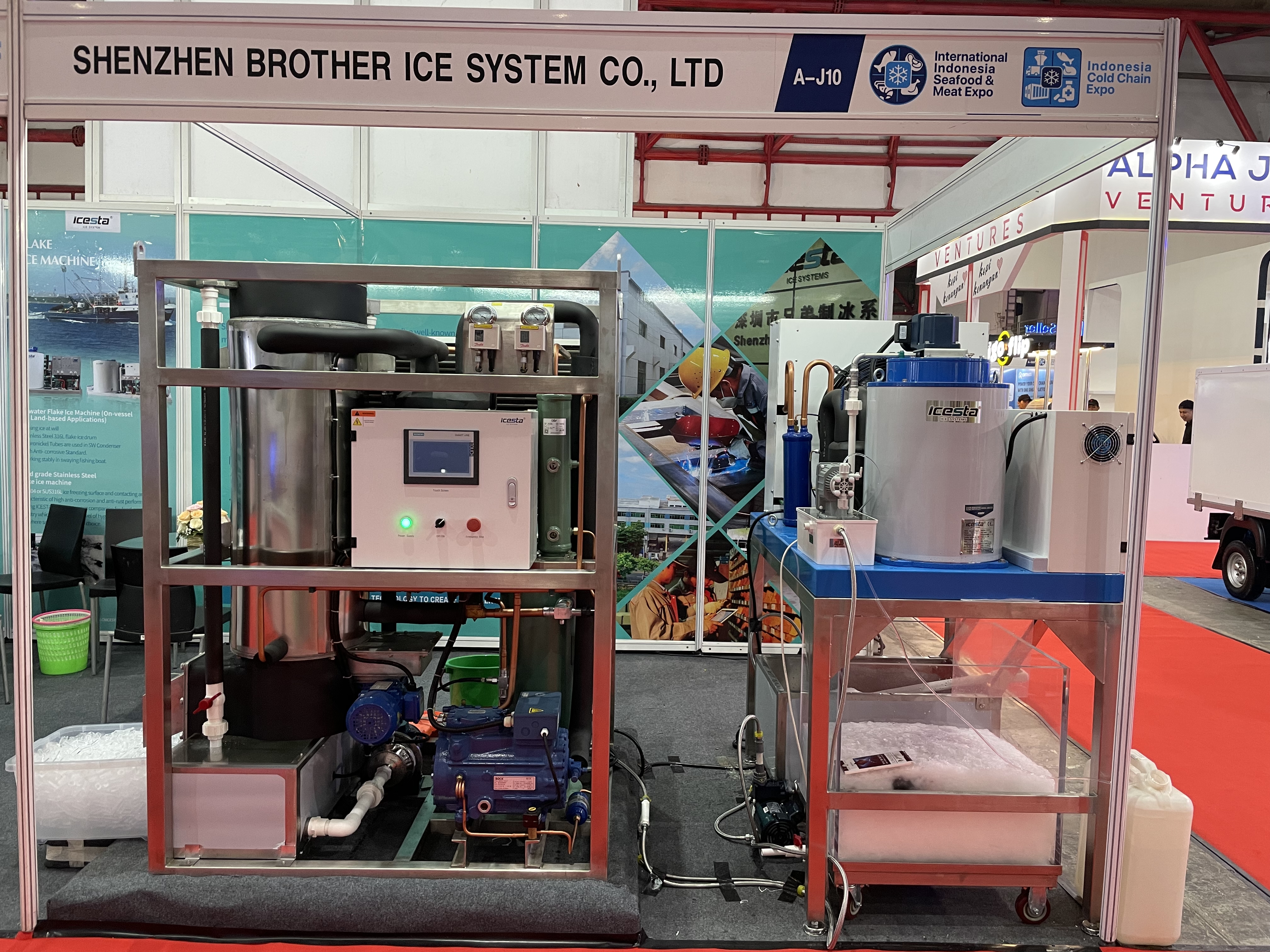 The ICESTA tube ice display machine was purchased directly with Indonesian currency 19