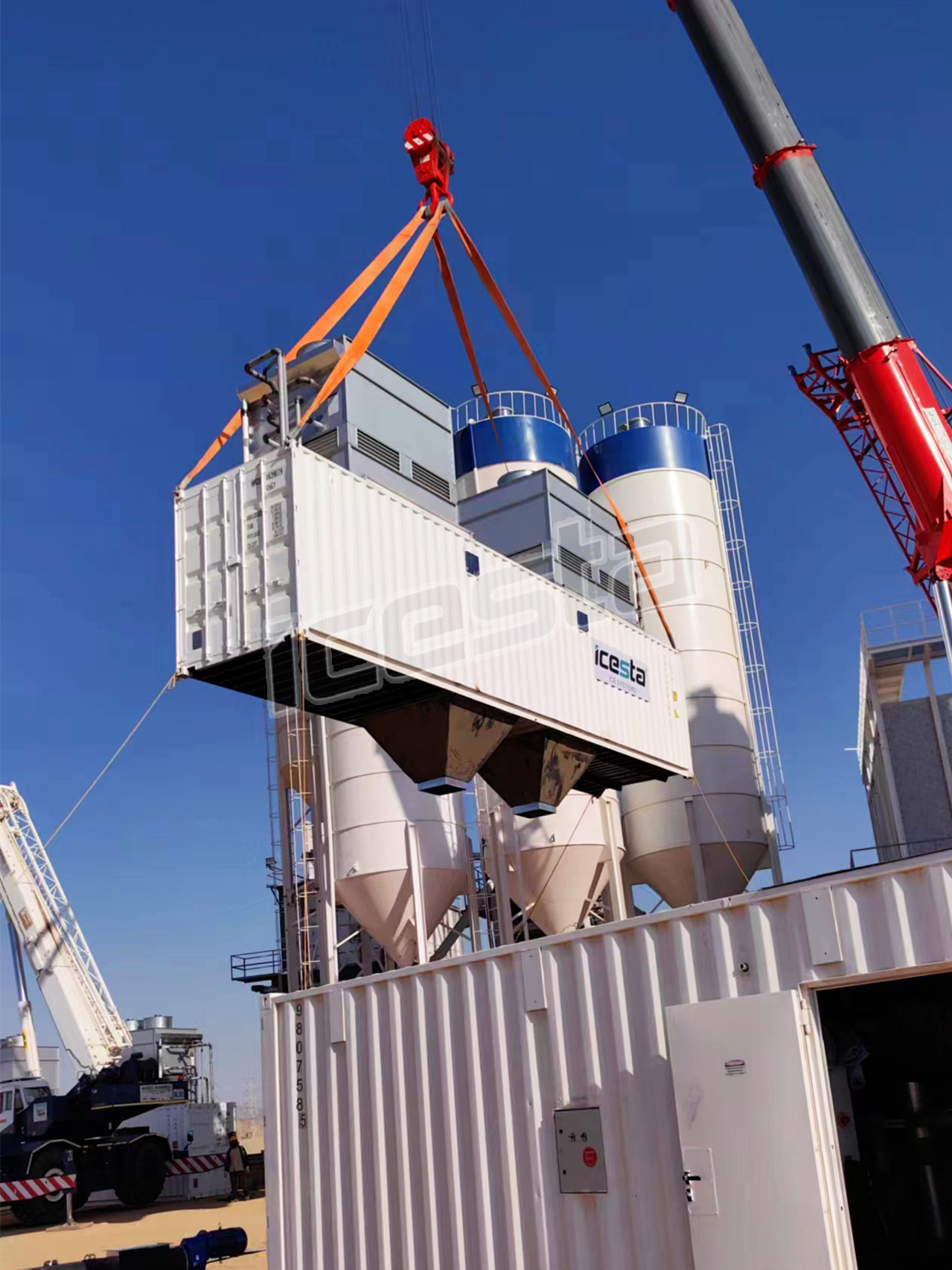 ICESTA 120t flake ice plant with ice storage and delivery system completed - Saudi Arabia concrete project 3