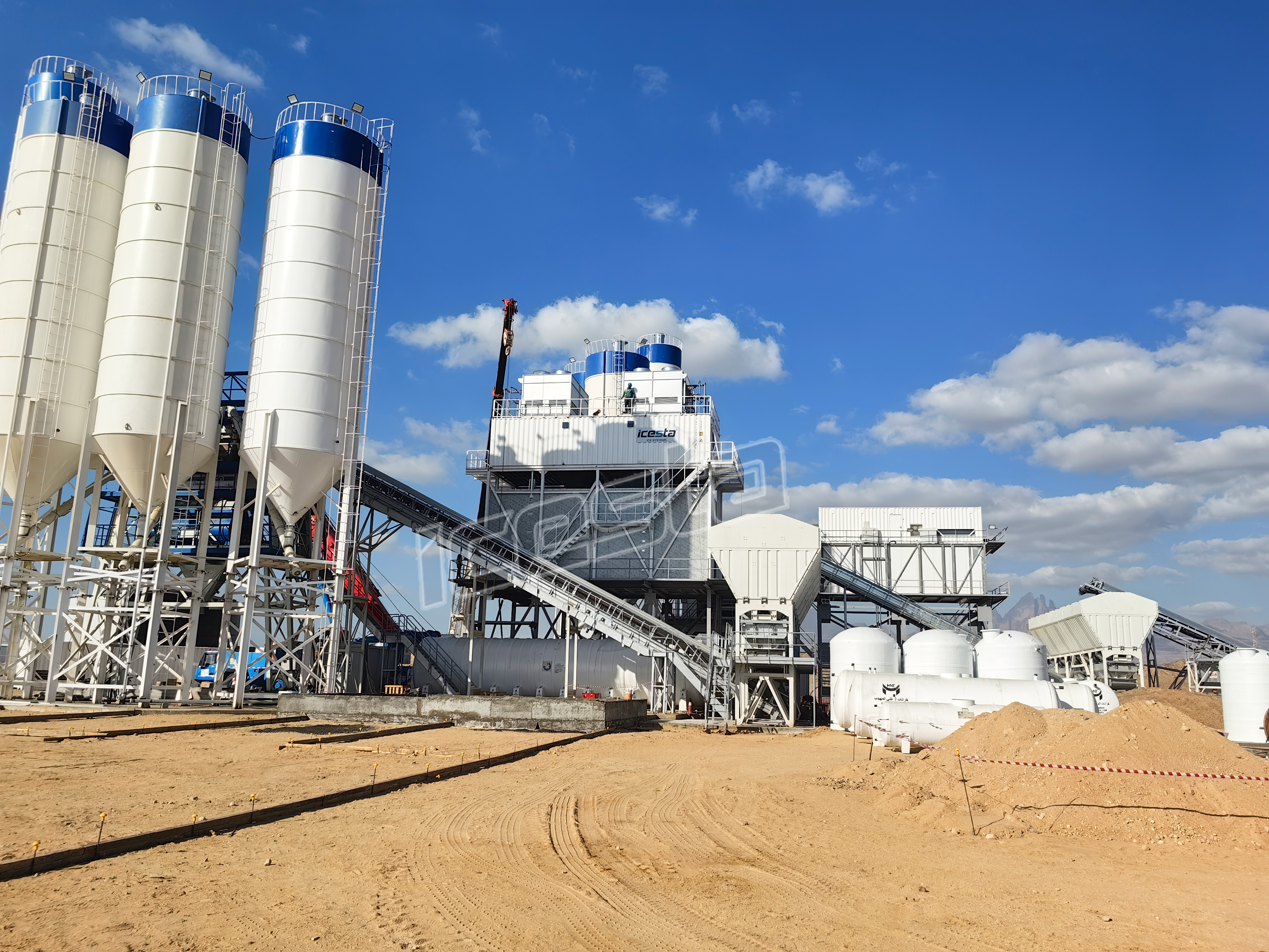 ICESTA 120t flake ice plant with ice storage and delivery system completed - Saudi Arabia concrete project 5