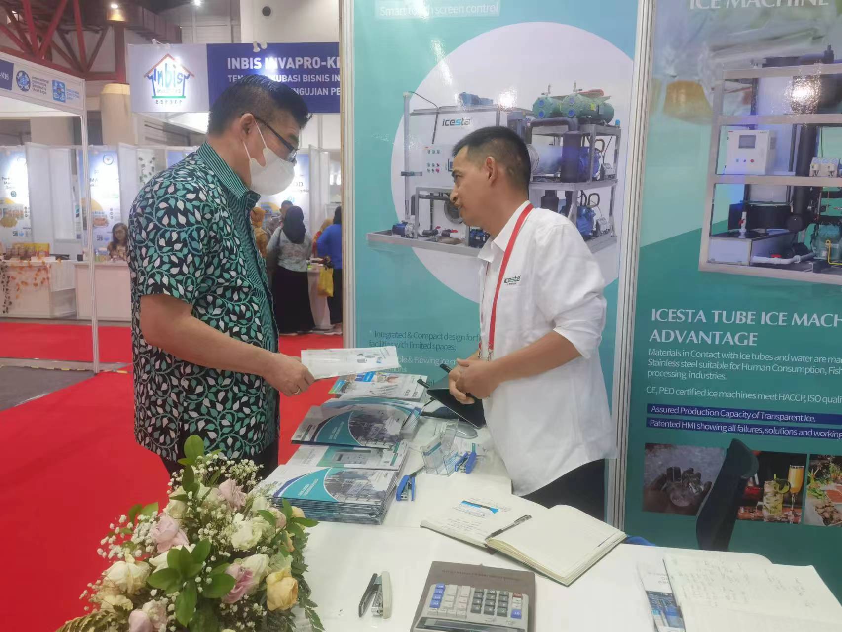 ICESTA's tube ice machine and flake ice machine successfully participated in The IISM & Indonesia Cold Chain Expo 15
