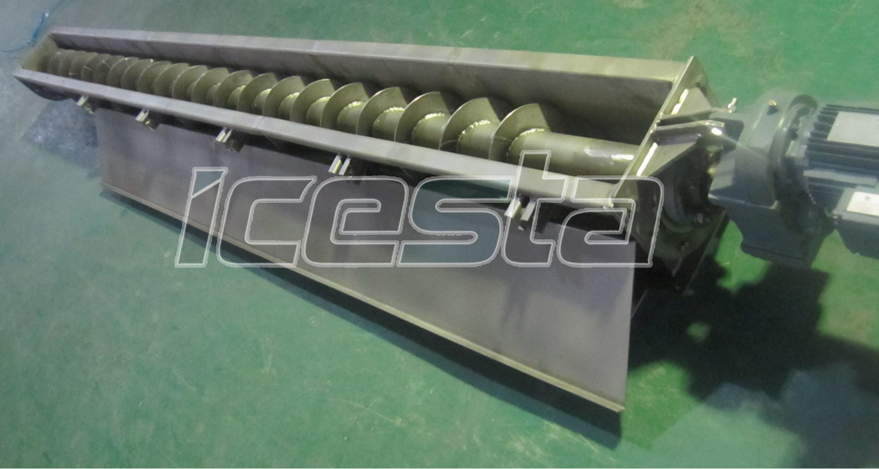 Flake ice system for concrete cooling solution from ICESTA 11