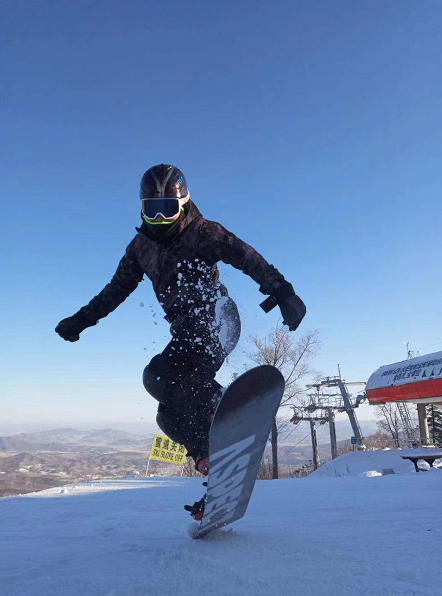 what is Arificial snow ice machine system? 5