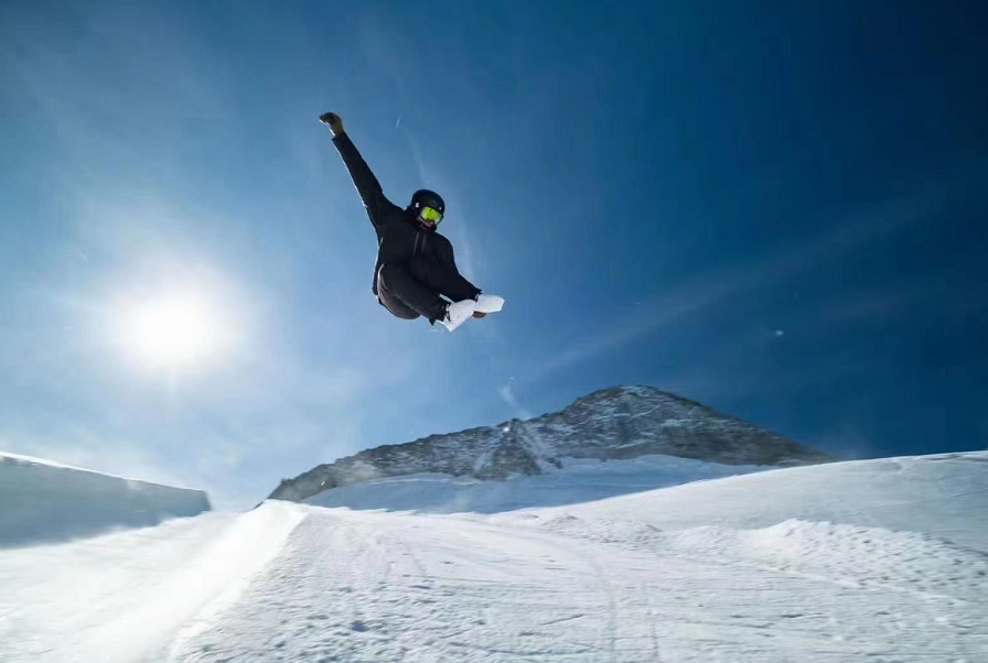 what is Arificial snow ice machine system? 4